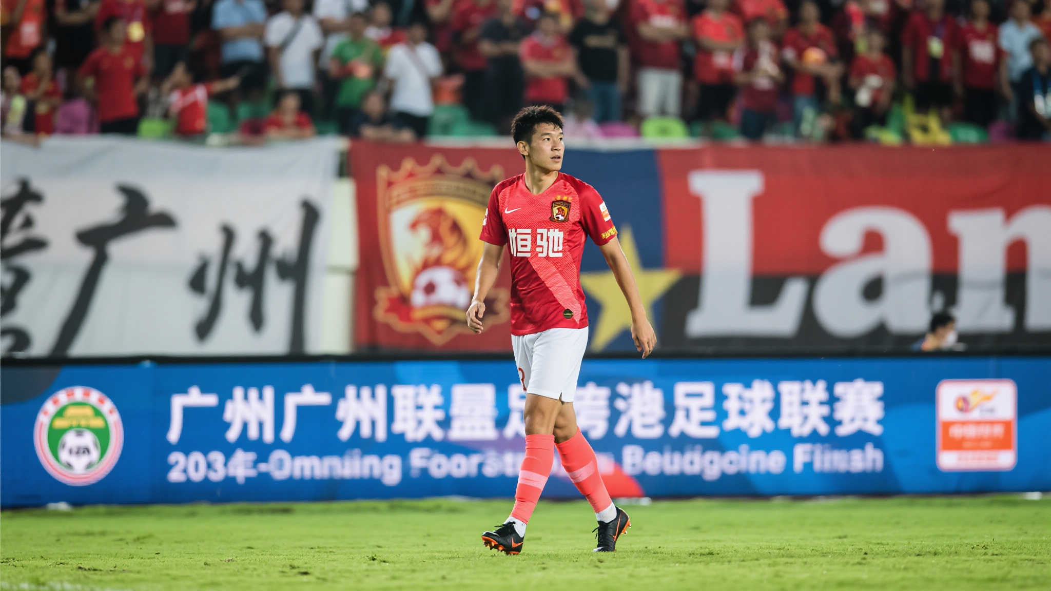 比薩卡充滿 比薩卡充滿